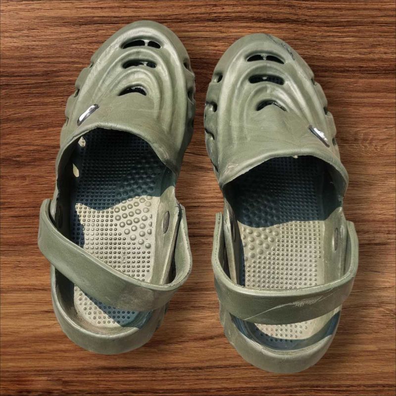 Green Garden Clogs, Size 7