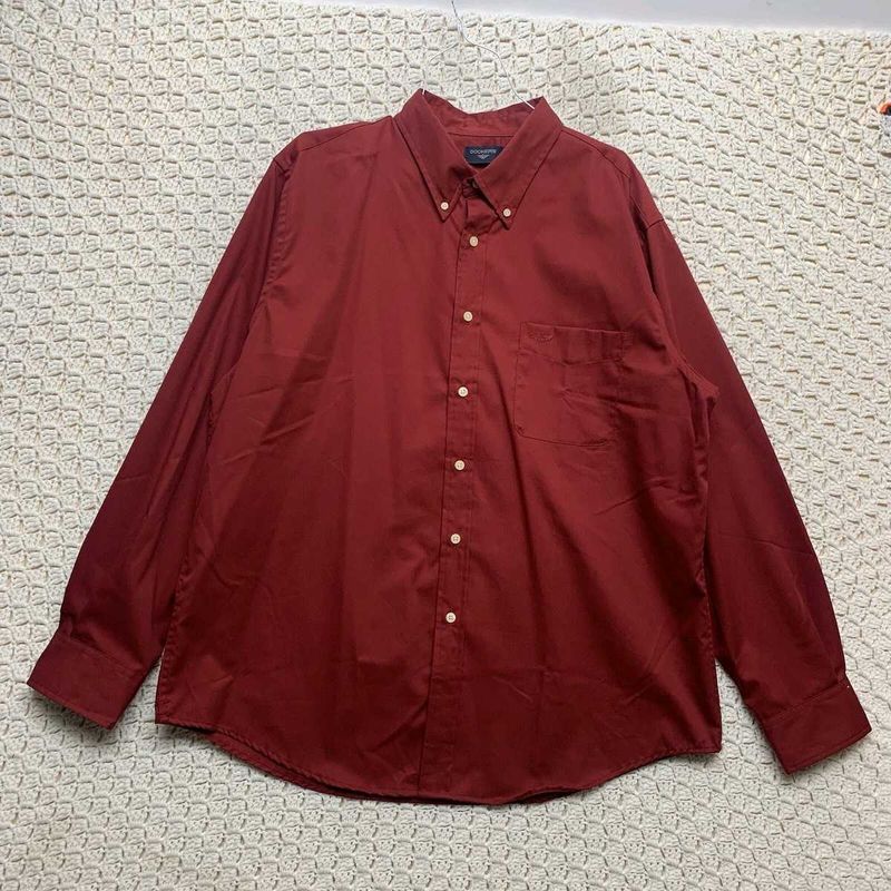 Dockers orignal v Red Long Sleeve Shirt