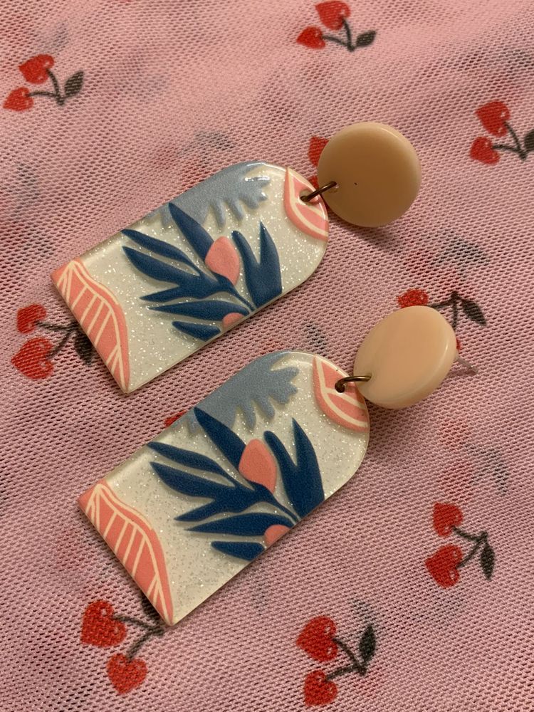 Floral Dangle Earrings