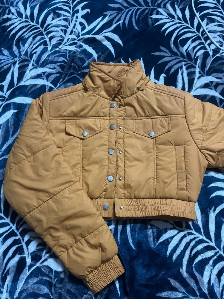 Cropped Puffer Jacket Cap Also Available