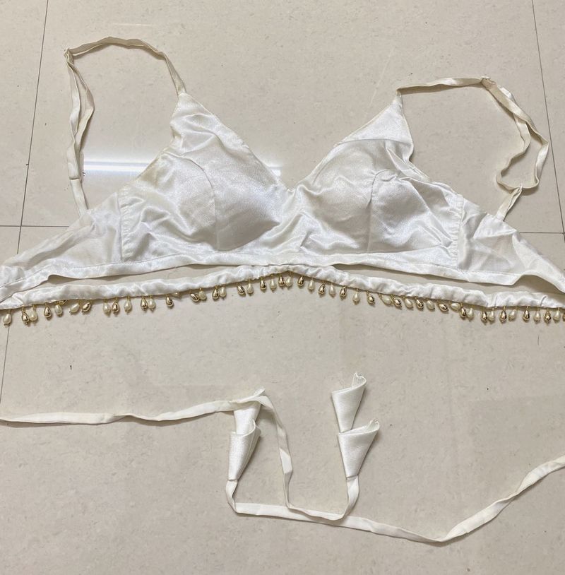 🤍 ✨ White Beaded Blouse