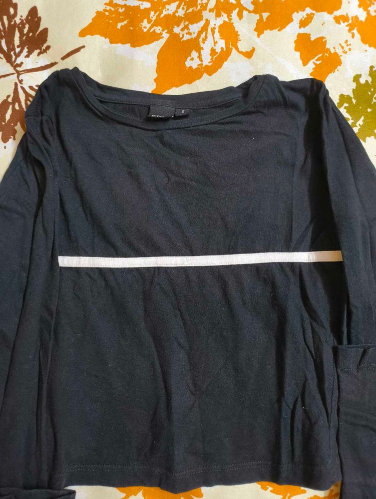 Black Long Sleeve Top