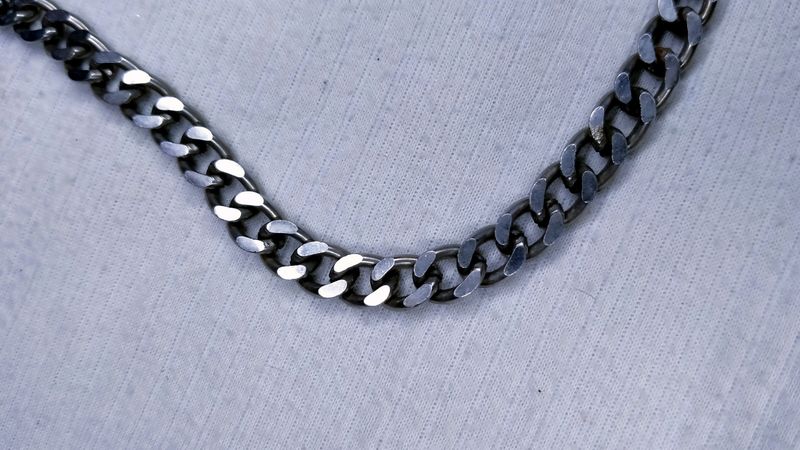 Gale Ki Chain