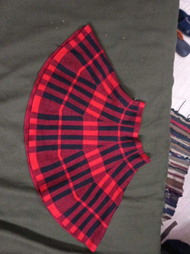 Red &amp; Black Plaid Skirt