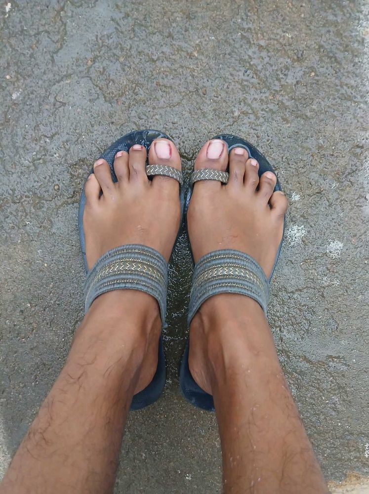 Woman Kolhapuri-Style Sandal ₹99/- Only Size UK- 4