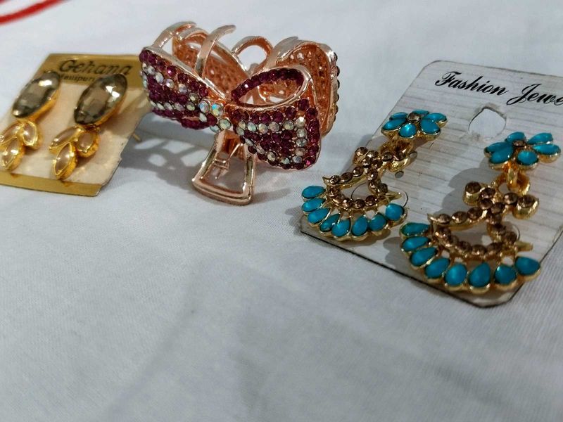 2 Gorgeous Earrings😍+1Fancy Hair Clip🩷+2necklace