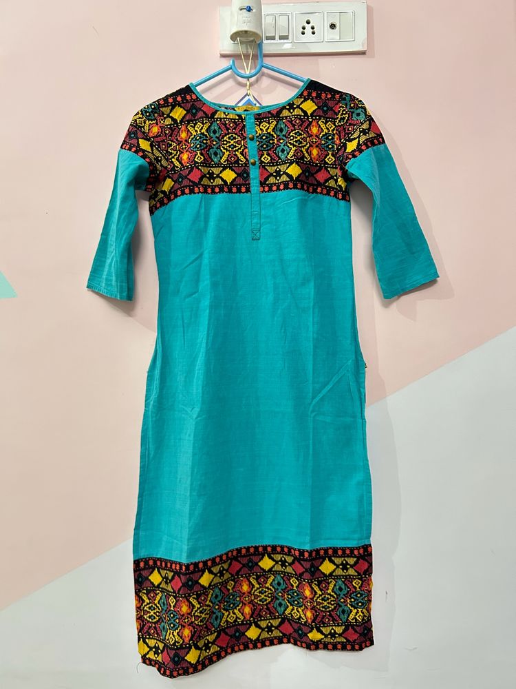 Aurelia Straight Kurta