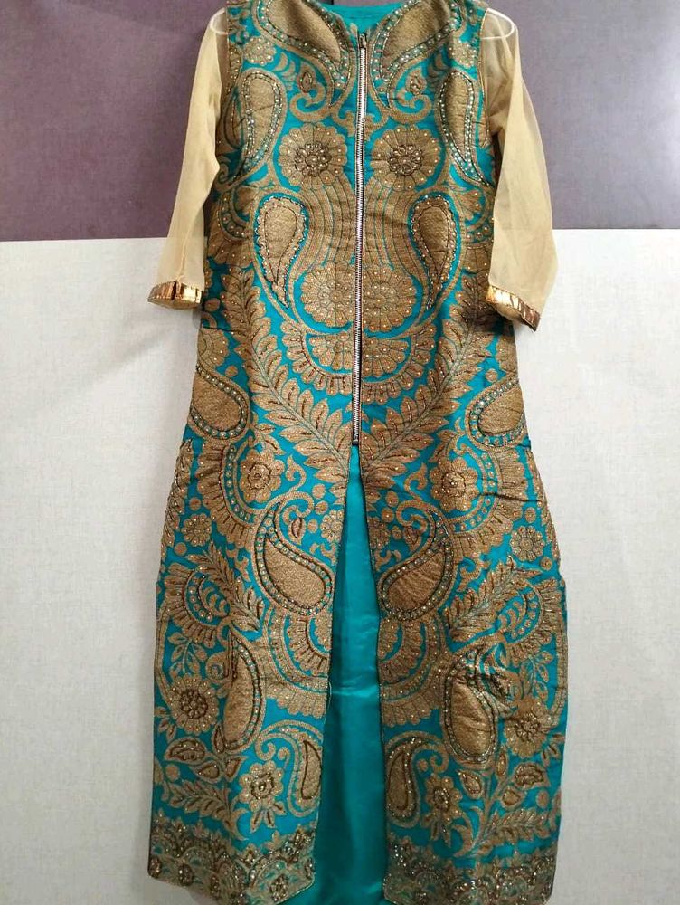 Green Long Kurti And Heavy Flare  Sara Kam Lehenga
