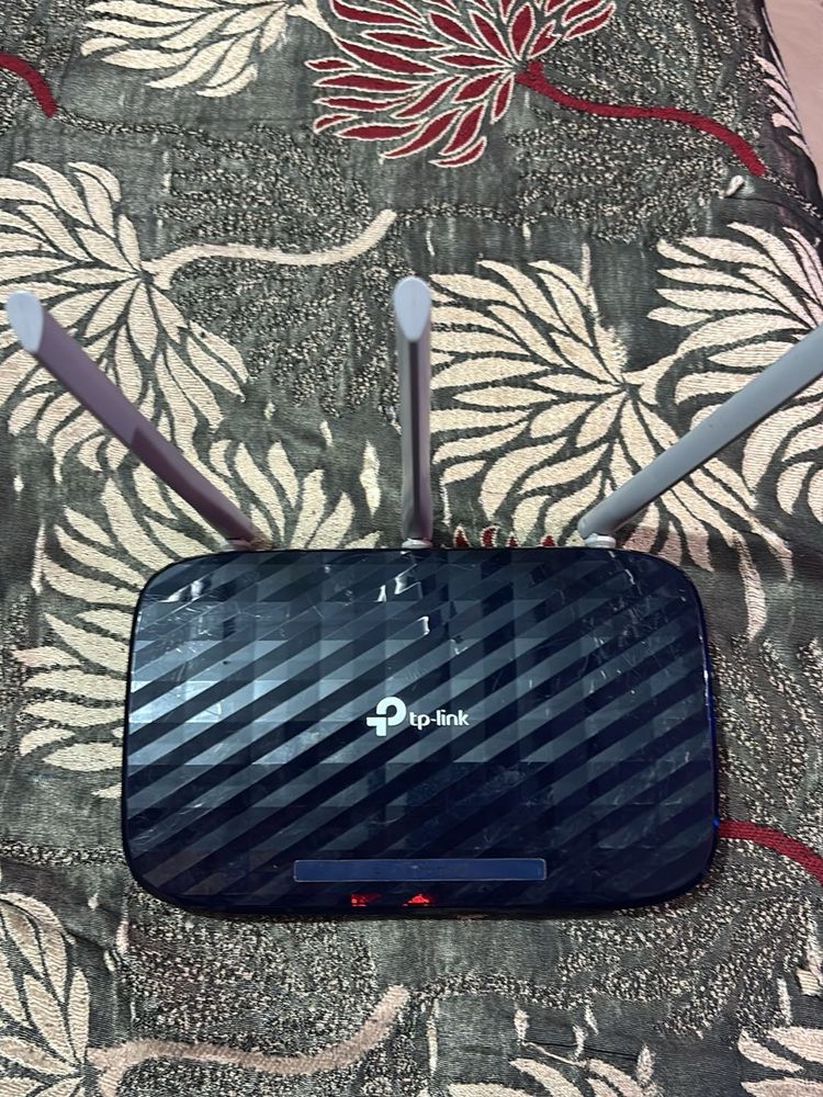 TP-Link Archer C20 Wireless Router 2.4 GHZ, 5 GHz