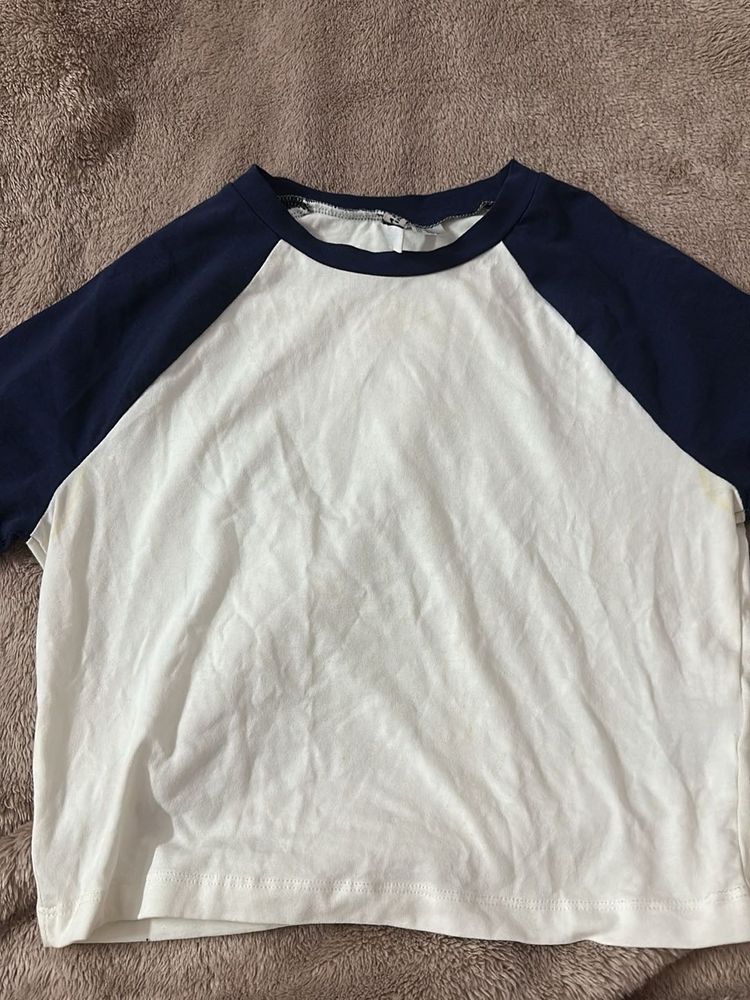 H&amp;M Raglan Sleeve Tee