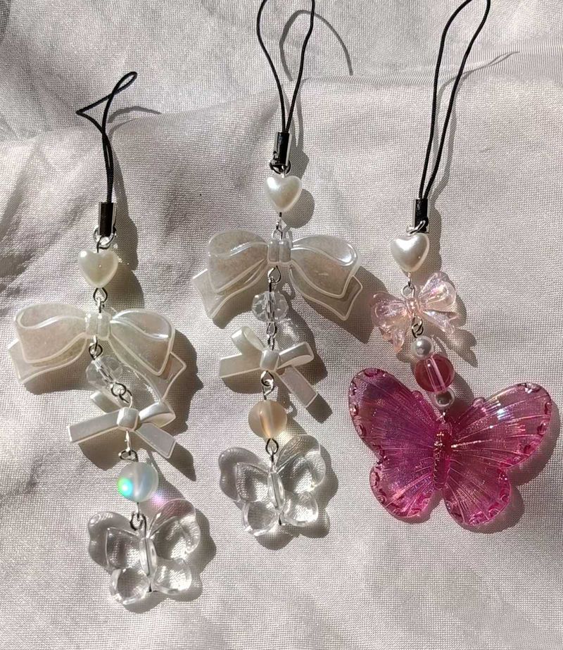 °•Butterfly Phonecharm °•`