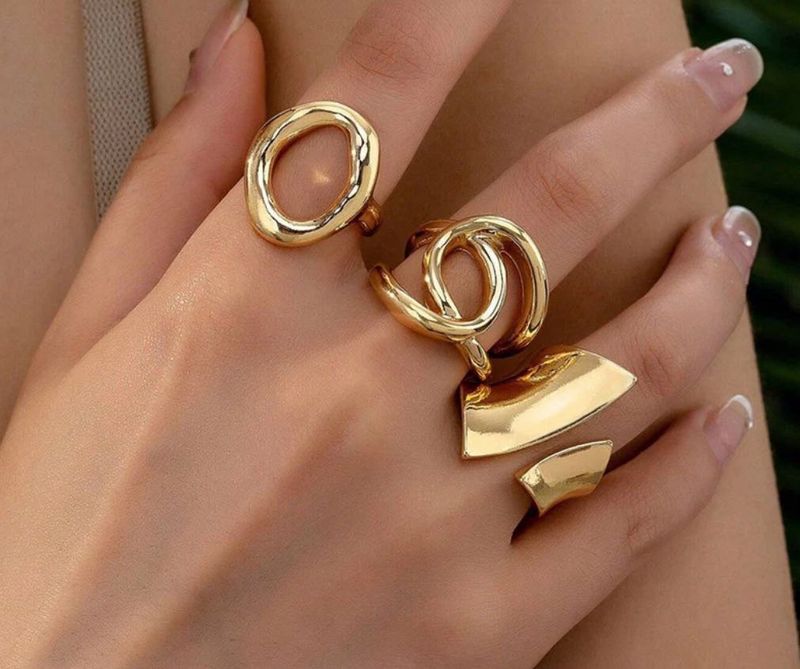 Gold Plated Set of 3 Stackable Finger Rings🎀🎀