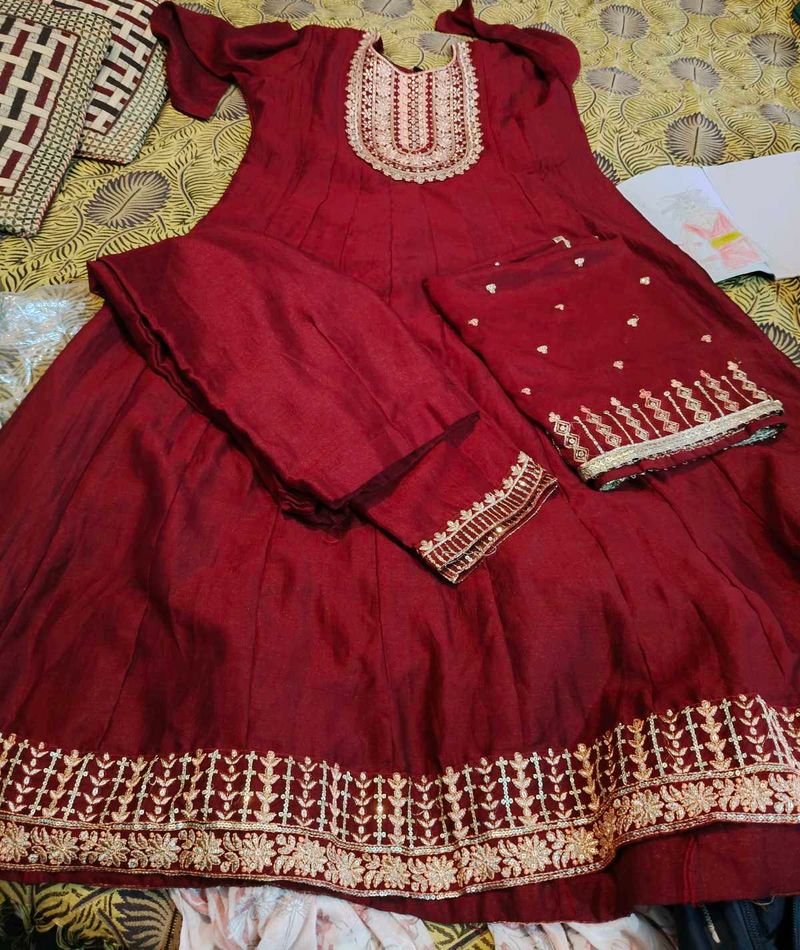 party wear Anarkali set