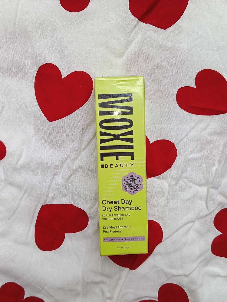 Moxie dry Shampoo(Sealed) 🎀
