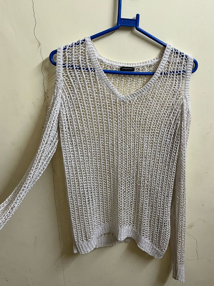 Knitted Top.