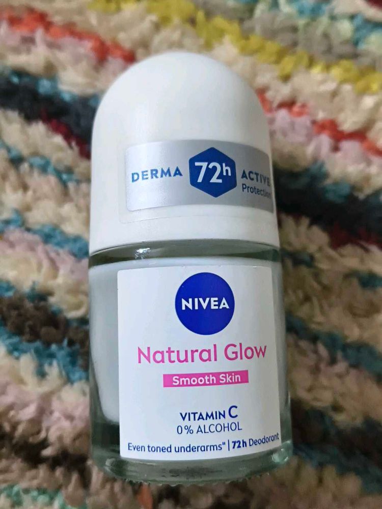 NIVEA Natural Glow Deodorant