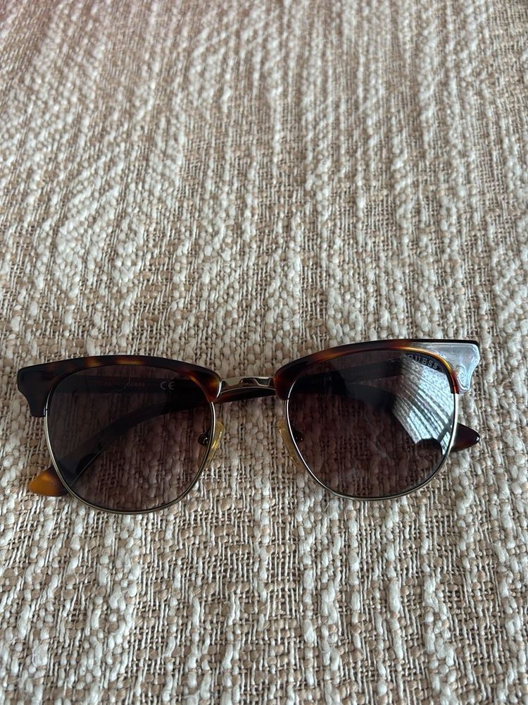 Clubmasters from GUESS
