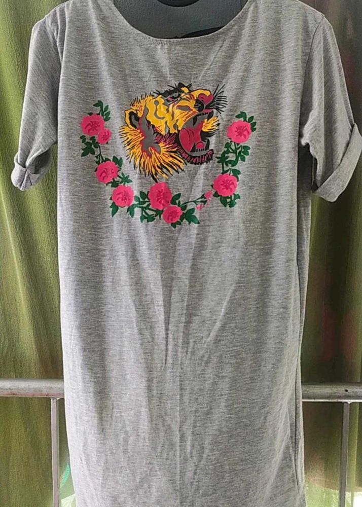 Gray Graphic Print Tee Dress