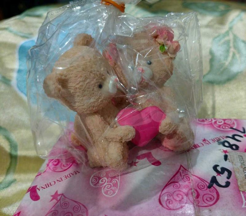 Teddy Bear Showpiece