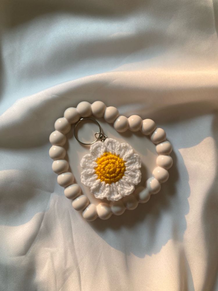 Crochet Daisy Keychain