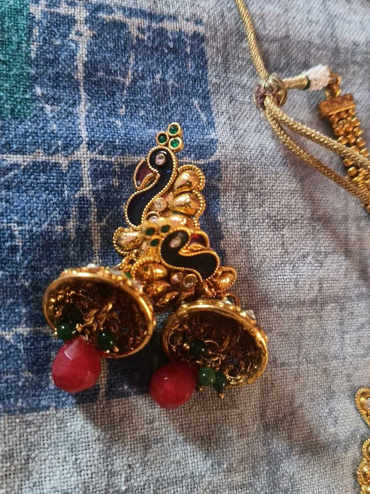 Elegant Jewellery Set