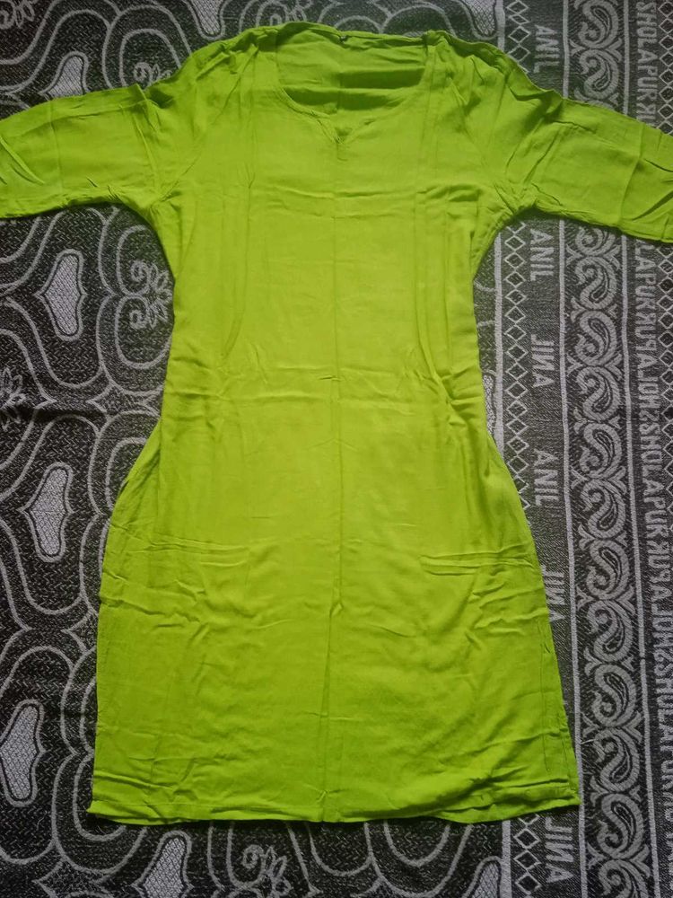 Simple Kurti
