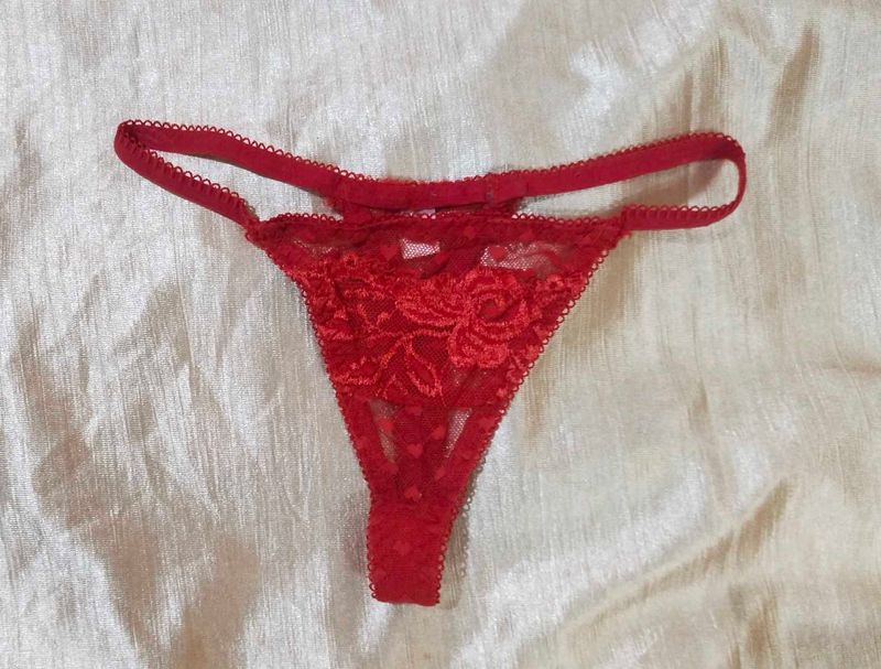 Red Lace Thong 🍷