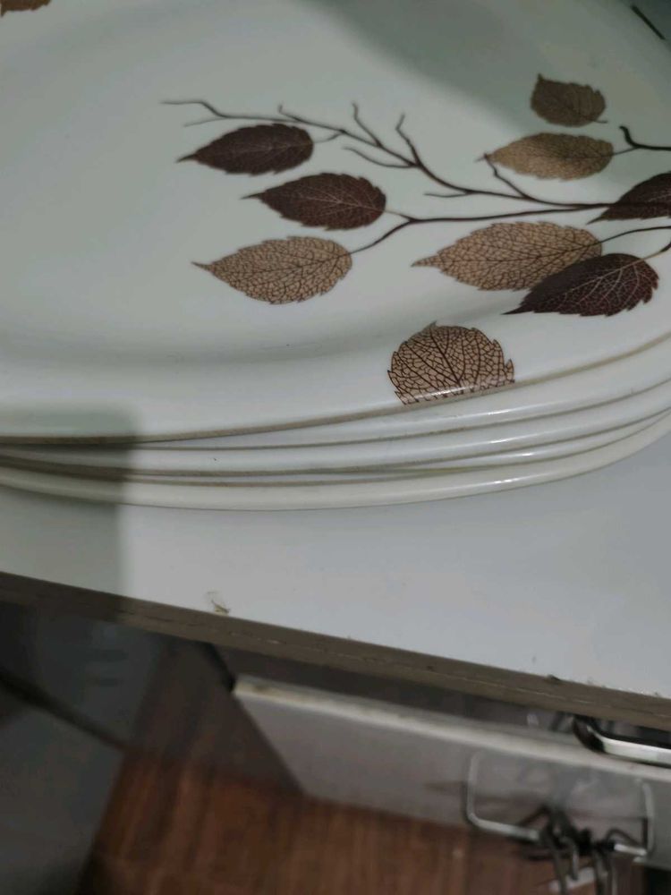 Leaf Pattern Dinner Plates set of 6
