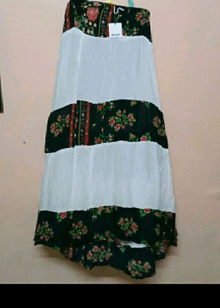 Skirt New