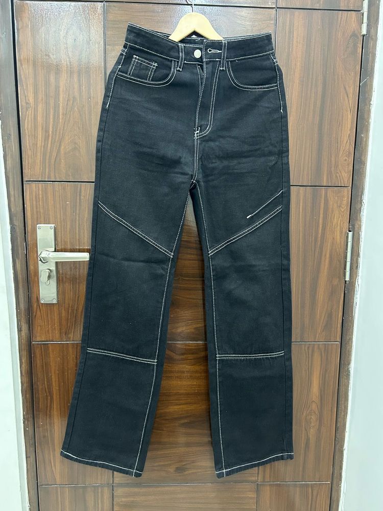 Black Urbanic Jeans