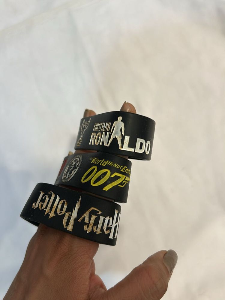 3 Bands - harry Potter, Ronaldo, James Bond