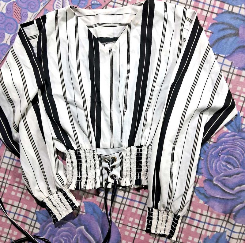 Black And White Top
