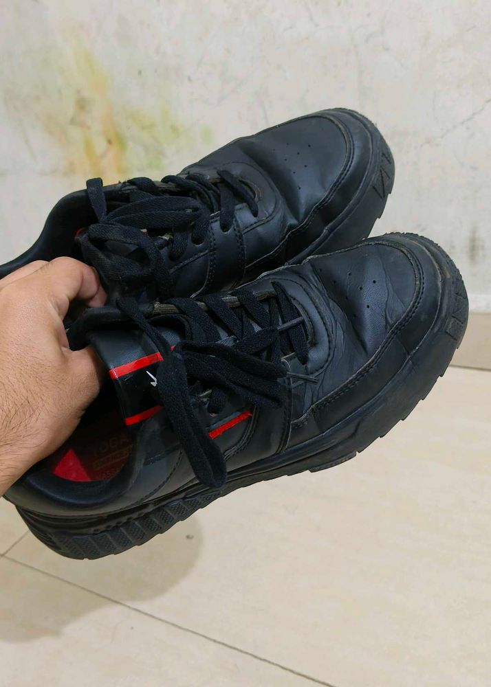 OG-19 Campus black sneakers