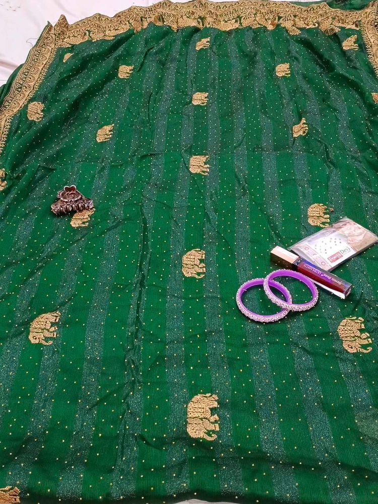 Elegant Green Elephant Print Saree