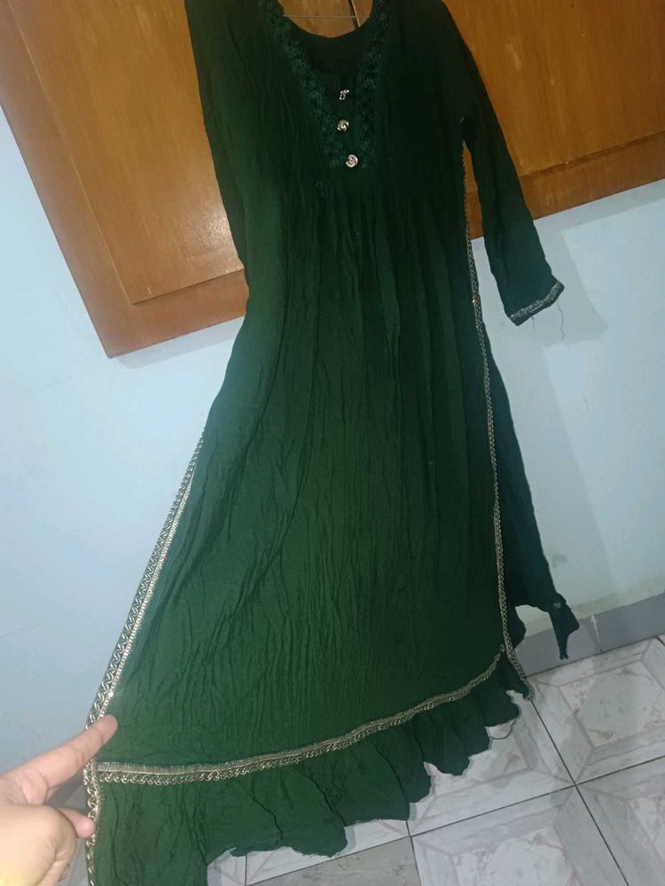 Nyra Cut Kurti Pant 1 Kurta Free