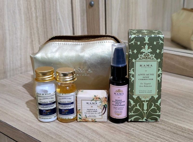 Kama Ayurveda Gift Bag