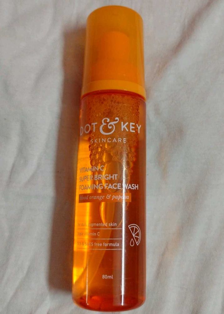 Dot &amp; Key Vitamin C Face Wash