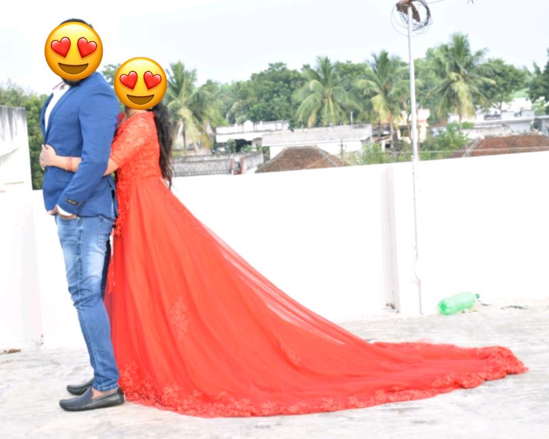 Beautiful Red Long Tail Gown