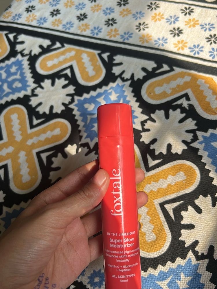 Foxtale Super Glow Moisturizer