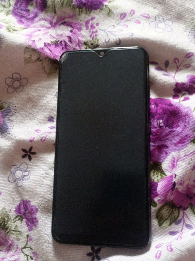 Vivo 1881