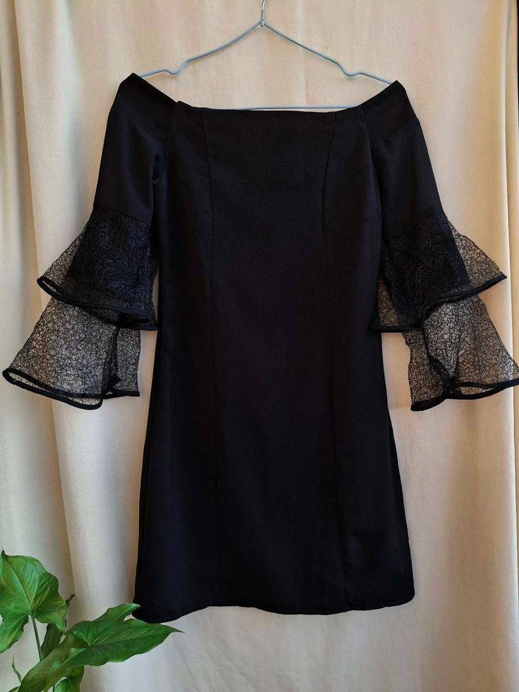 Off shoulder mini black dress