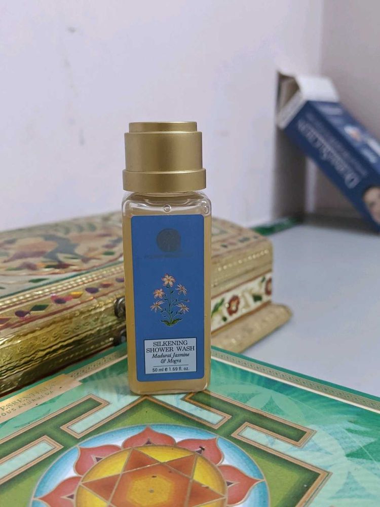 Forest Essentials Shower Gel – Madurai J