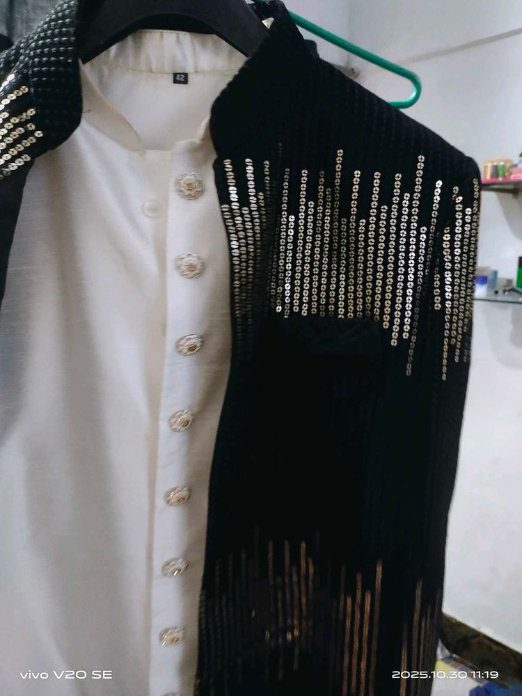 Stylish Kurta &amp; Jacket Set