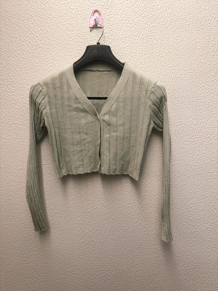 Cute Cropped Cardigan Top