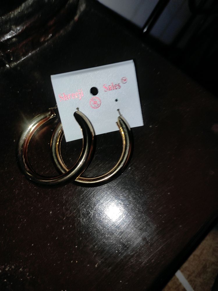 gold hoops