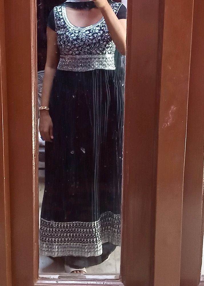 Nayra Kurti Plazo With Dupatta