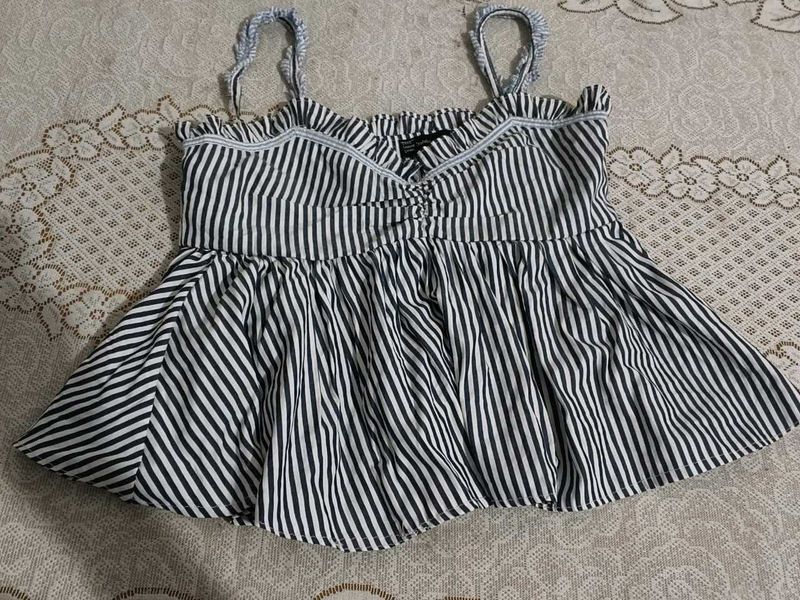 Striped Korean Cami Top🌟