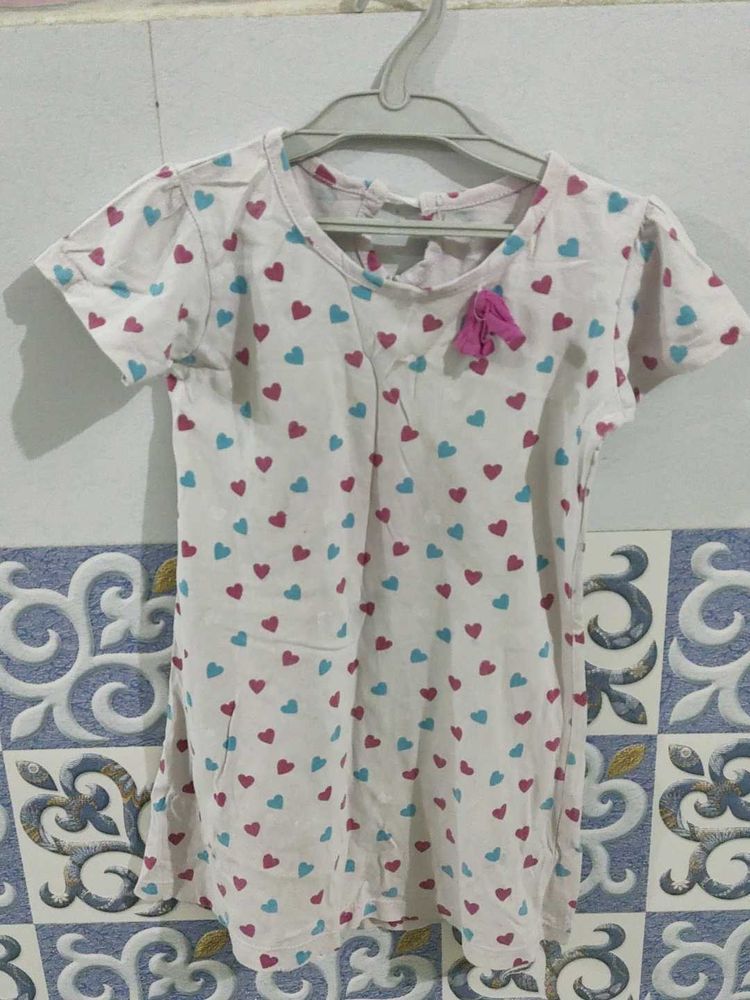 Cute Girls' Heart Print Top