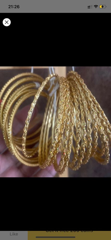 Kurta &amp; Bangles Combo for Seema