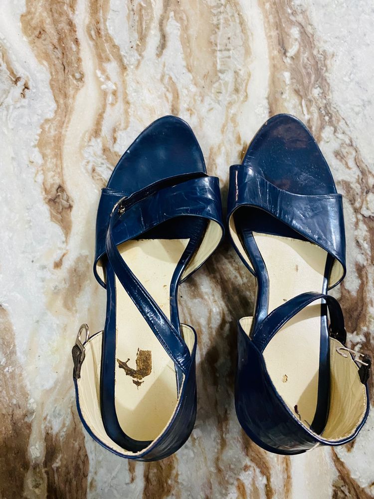 sandal